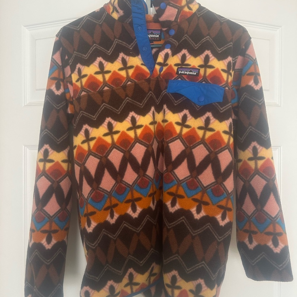 Patagonia Women’s' Colorful Patterned Fleece Jacket